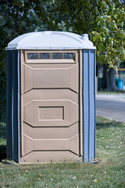 Best Luxury portable toilet rental  in Mcminnville, OR